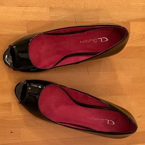 Chinese Laundry BlkPatent Leather Open Toe Wedge